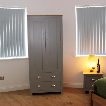 Modern Newgate Apartments - Kingsbury Underground, All Local Amenities On Your Doorstep Harrow Extérieur photo