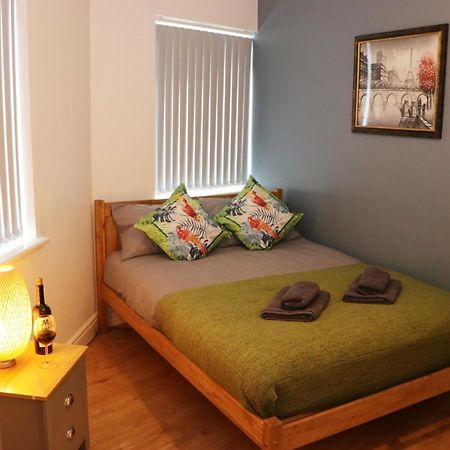 Modern Newgate Apartments - Kingsbury Underground, All Local Amenities On Your Doorstep Harrow Extérieur photo
