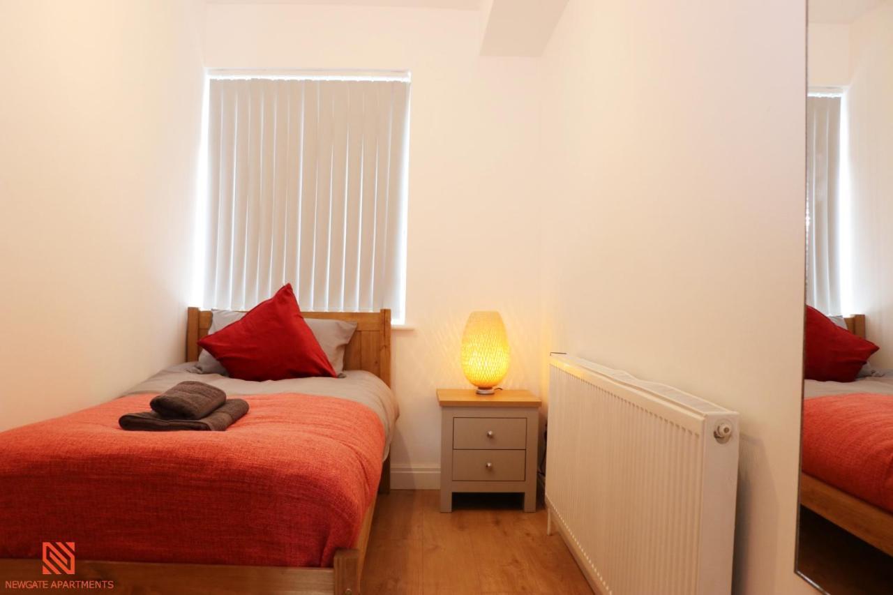 Modern Newgate Apartments - Kingsbury Underground, All Local Amenities On Your Doorstep Harrow Extérieur photo